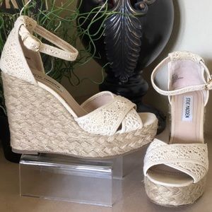 Steve Madden 6.5 Wedge